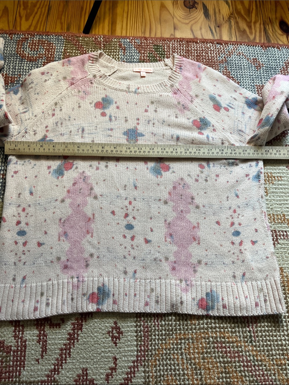 Lisa Todd Boundaries Crewneck Sweater Size L Pink Cream Paint Splatter Knit EUC - Picture 4 of 7
